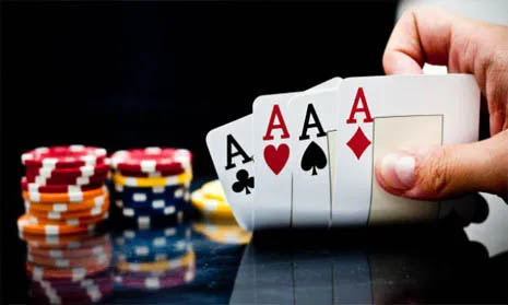 Strategi Meningkatkan Skill Bermain Judi Poker Online di Macauindo